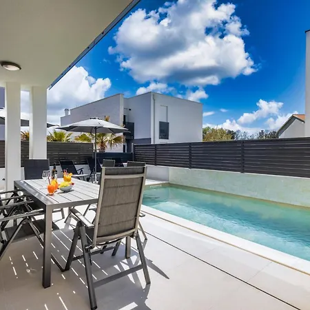 Sanja Zadarvillas Villa *
